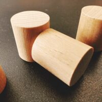 Houten magneet cilinder (4 stuks) detail