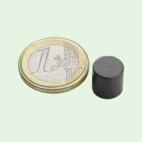 Ferriet magneet 10 x 10 mm